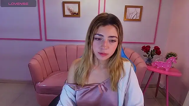 channel blonde a online show from December 5, 5:04 am