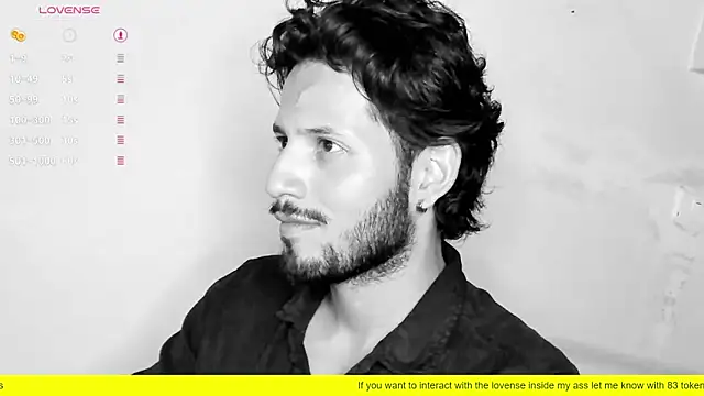 Snapshot of Nicholasrodrii chatting on February 20, 1:57 am Nicholasrodrii online show from February 20, 1:57 am