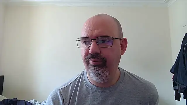 ThatUKguy79 online show from July 22, 3:15 pm