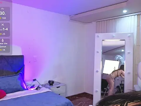 Snapshot of amy_fox2 chatting on March 13, 11:06 am amy fox2 online show from March 13, 11:06 am