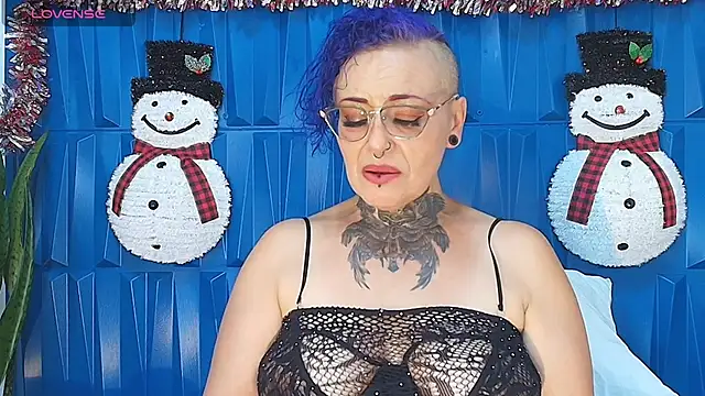 Snapshot of SandyyRose chatting on December 19, 9:38 pm SandyyRose online show from December 19, 9:38 pm