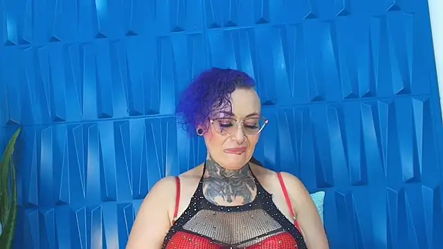 Snapshot of SandyyRose chatting on January 2, 9:39 pm SandyyRose online show from January 2, 9:39 pm