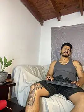 AndresSmith   online show from May 9, 2:28 am