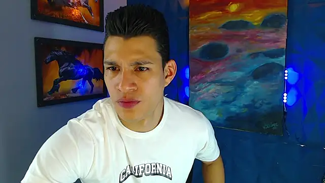 Snapshot of dirtyboy_23 chatting on January 7, 3:24 am dirtyboy 23 online show from January 7, 3:24 am