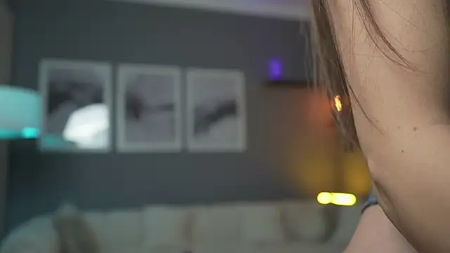 Snapshot of AlfaSex9 chatting on November 8, 9:20 am AlfaSex9 online show from November 8, 9:20 am