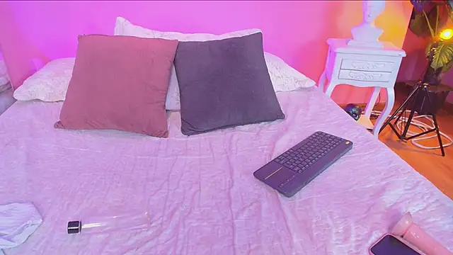 Bianca ks online show from December 28, 9:31 am