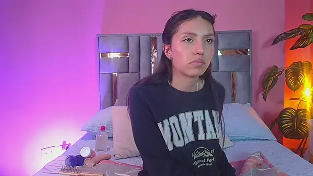 Bianca ks online show from March 15, 9:30 am