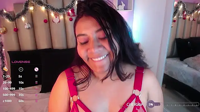 Snapshot of MeghanBurn chatting on December 28, 1:38 pm MeghanBurn online show from December 28, 1:38 pm