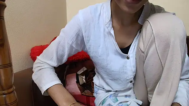 Srabontii online show from November 17, 5:02 am