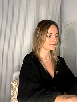 Milla  one online show from November 19, 7:52 am