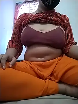 Snapshot of RaselKg chatting on February 8, 4:27 am RaselKg online show from February 8, 4:27 am