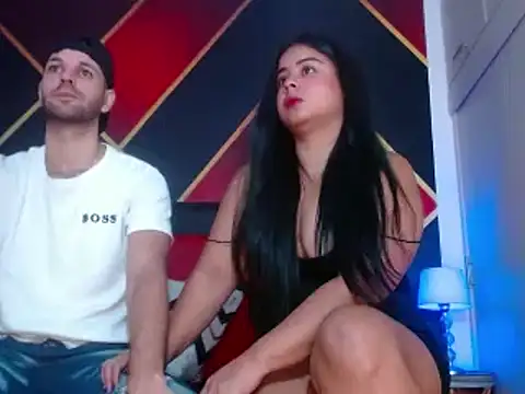 Snapshot of CindyandCarlo chatting on February 10, 3:32 pm CindyandCarlo online show from February 10, 3:32 pm