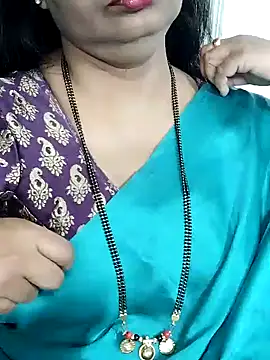 Snapshot of Deepthi_Mysore chatting on December 15, 5:53 pm Deepthi Mysore online show from December 15, 5:53 pm