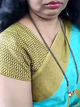 Snapshot of Deepthi_Mysore chatting on December 23, 5:39 am Deepthi Mysore online show from December 23, 5:39 am