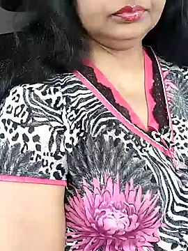 Snapshot of Deepthi_Mysore chatting on December 24, 9:39 am Deepthi Mysore online show from December 24, 9:39 am