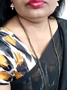 Snapshot of Deepthi_Mysore chatting on December 29, 6:49 pm Deepthi Mysore online show from December 29, 6:49 pm