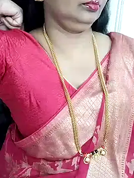 Snapshot of Deepthi_Mysore chatting on December 31, 4:46 pm Deepthi Mysore online show from December 31, 4:46 pm