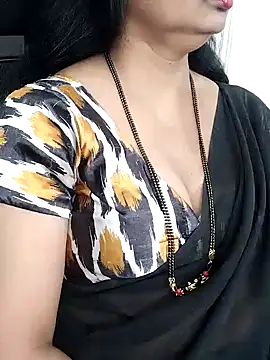 Snapshot of Deepthi_Mysore chatting on January 10, 5:34 pm Deepthi Mysore online show from January 10, 5:34 pm