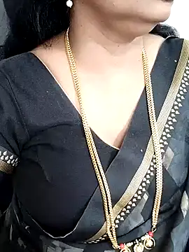 Snapshot of Deepthi_Mysore chatting on February 1, 5:58 pm Deepthi Mysore online show from February 1, 5:58 pm