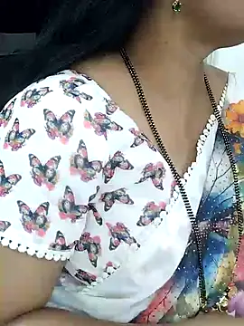 Snapshot of Deepthi_Mysore chatting on February 6, 11:37 pm Deepthi Mysore online show from February 6, 11:37 pm