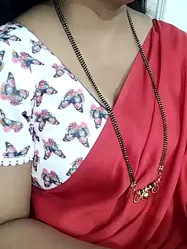 Snapshot of Deepthi_Mysore chatting on February 7, 3:08 pm Deepthi Mysore online show from February 7, 3:08 pm