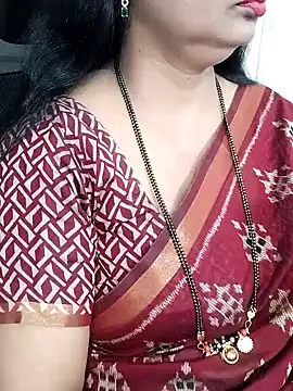 Snapshot of Deepthi_Mysore chatting on February 8, 11:55 am Deepthi Mysore online show from February 8, 11:55 am