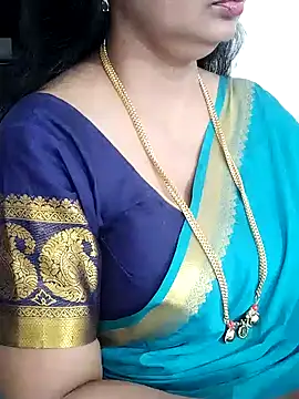 Snapshot of Deepthi_Mysore chatting on February 9, 8:13 pm Deepthi Mysore online show from February 9, 8:13 pm