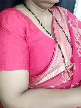 Snapshot of Deepthi_Mysore chatting on February 12, 11:51 pm Deepthi Mysore online show from February 12, 11:51 pm