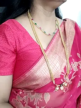 Snapshot of Deepthi_Mysore chatting on February 18, 11:19 pm Deepthi Mysore online show from February 18, 11:19 pm