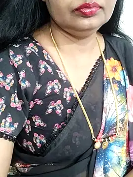 Snapshot of Deepthi_Mysore chatting on February 22, 12:38 am Deepthi Mysore online show from February 22, 12:38 am