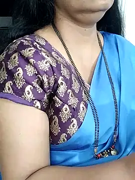 Snapshot of Deepthi_Mysore chatting on February 22, 10:31 pm Deepthi Mysore online show from February 22, 10:31 pm