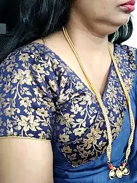 Snapshot of Deepthi_Mysore chatting on February 25, 5:30 am Deepthi Mysore online show from February 25, 5:30 am