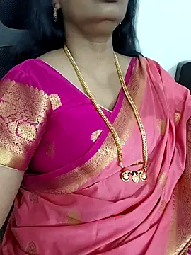 Snapshot of Deepthi_Mysore chatting on February 27, 4:53 pm Deepthi Mysore online show from February 27, 4:53 pm