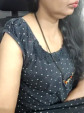 Snapshot of Deepthi_Mysore chatting on March 2, 12:11 pm Deepthi Mysore online show from March 2, 12:11 pm
