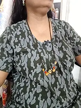 Snapshot of Deepthi_Mysore chatting on September 9, 4:39 pm Deepthi Mysore online show from September 9, 4:39 pm