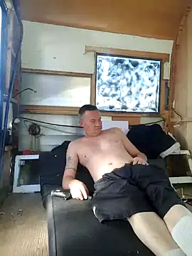 Snapshot of ed44435 chatting on November 10, 4:17 pm ed44435 online show from November 10, 4:17 pm