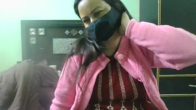couplesuni online show from January 17, 4:06 am