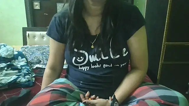 couplesuni online show from May 11, 2:39 am