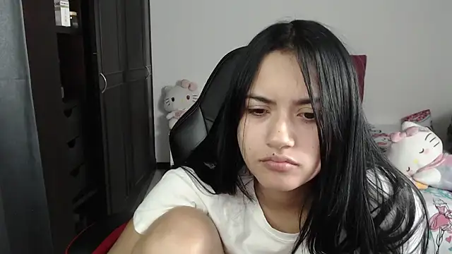 kayla k18 online show from February 5, 4:16 am