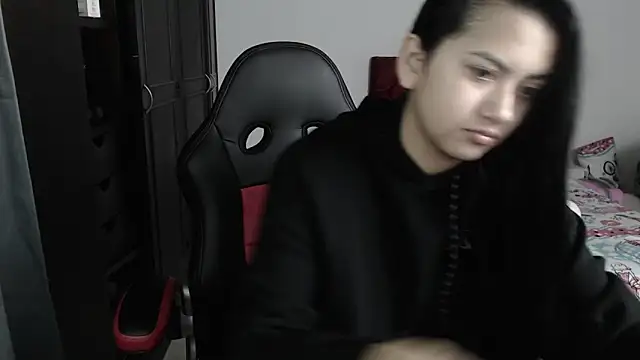 kayla k18 online show from February 6, 10:53 pm