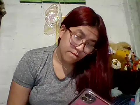 dafne19  online show from December 13, 2:32 am