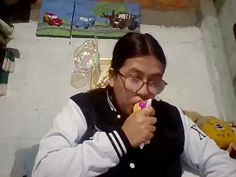 dafne19  online show from January 9, 2:43 am