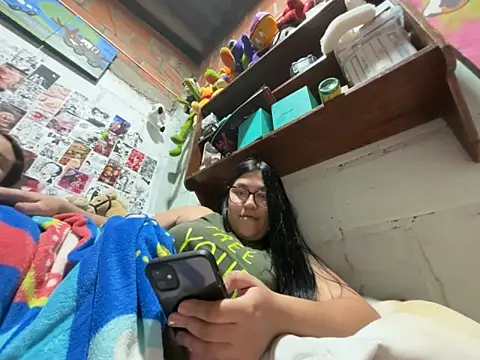 dafne19  online show from May 19, 5:36 am