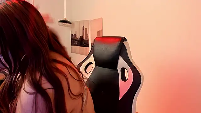 Alaia Cute online show from February 28, 2:53 am