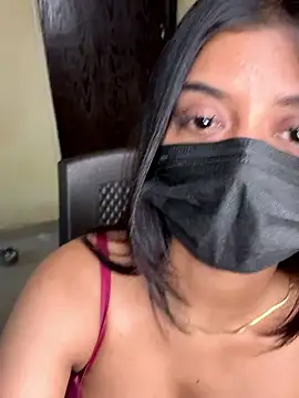 Snapshot of Aakanshaa__ chatting on January 15, 9:36 am Aakanshaa online show from January 15, 9:36 am