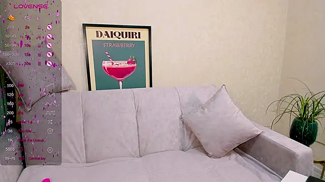 Snapshot of Tasty_booty chatting on February 24, 8:27 am Tasty booty online show from February 24, 8:27 am