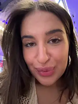 Sophie Avory online show from October 16, 7:15 pm