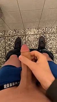 geilehecke1 online show from March 14, 7:26 am