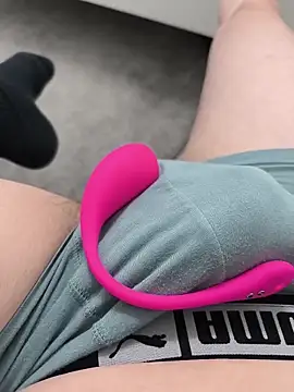 geilehecke1 online show from October 30, 5:02 pm