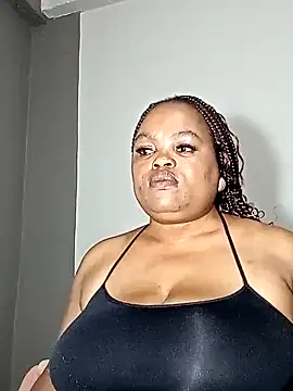hugemelonsxxx online show from January 12, 5:01 pm